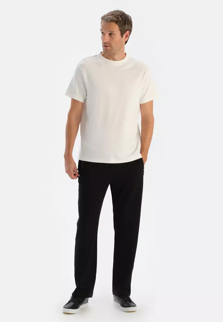 White T-Shirt, Crew Neck, Regular Fit, Short Sleeve Loungewear for Men