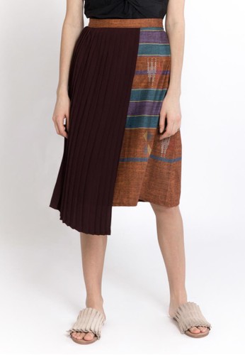 Keera Pleated Skirt in Brick