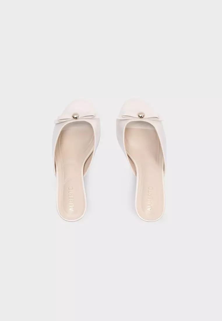 Women's Cosette Slip-On Kitten Heel