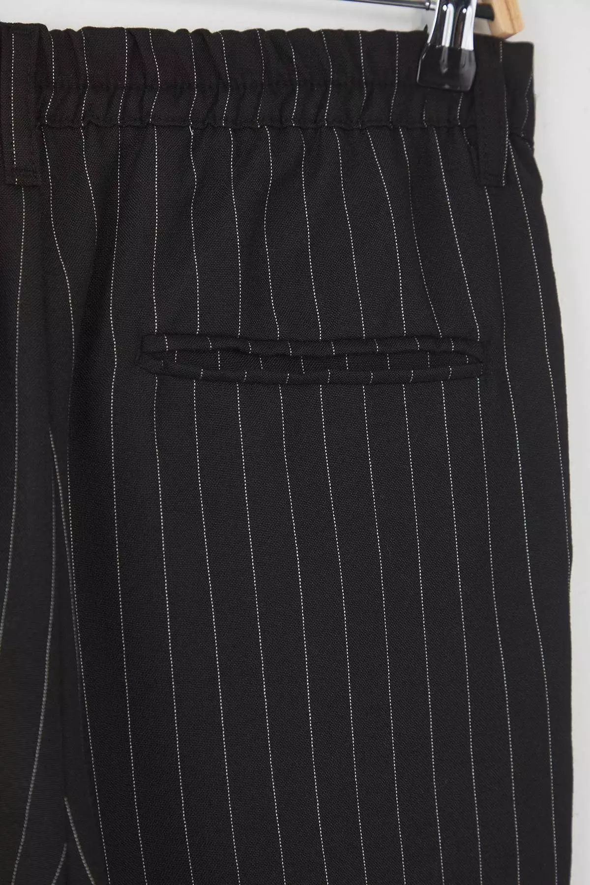 Black Striped Pleated Classic Baggy Fit Fabric Pants Tmnss24Pl00024