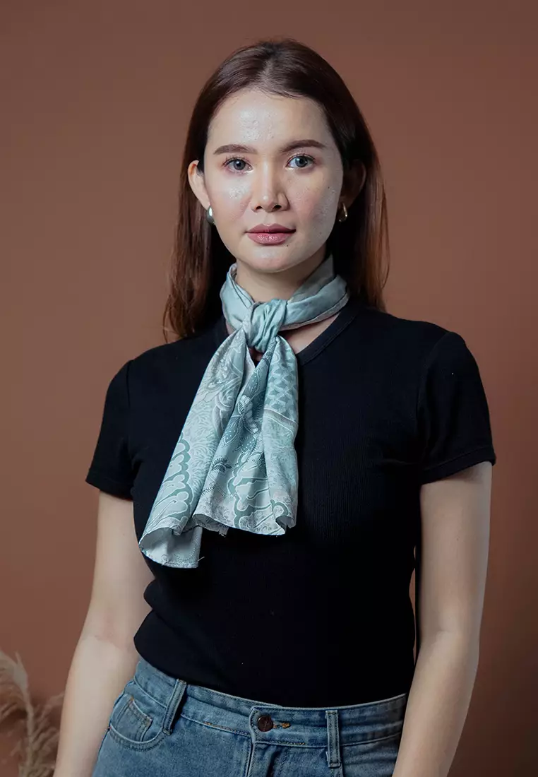Hadinata Batik Wanita Syal Scarf Shandita Soft Blue