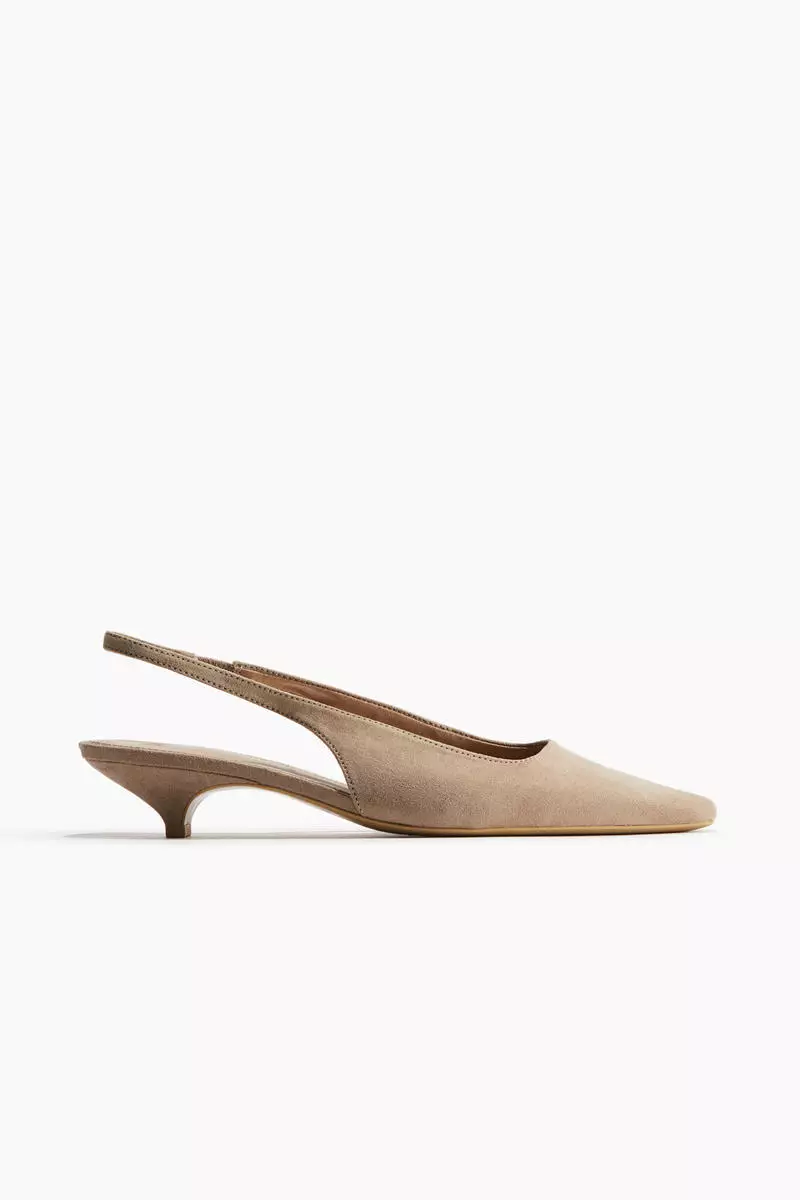 Discount on H&m  shoes - SKU: Pointed Slingbacks