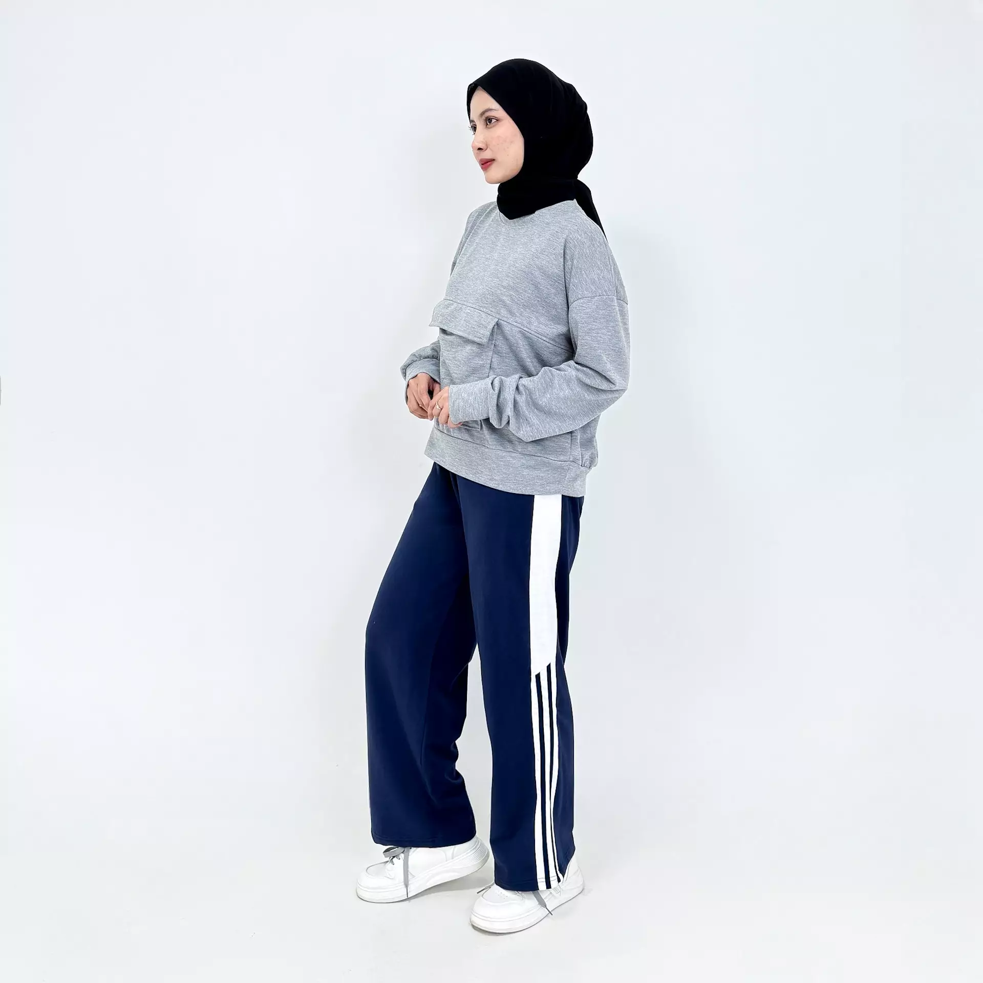Tafita Set Sporty [ABUMUDA-NAVY] Setelan Training Olahraga Soft Babyterry