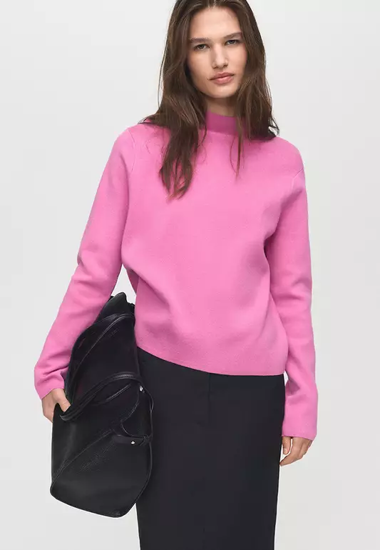 Knitted Sweater with Perkins Neck