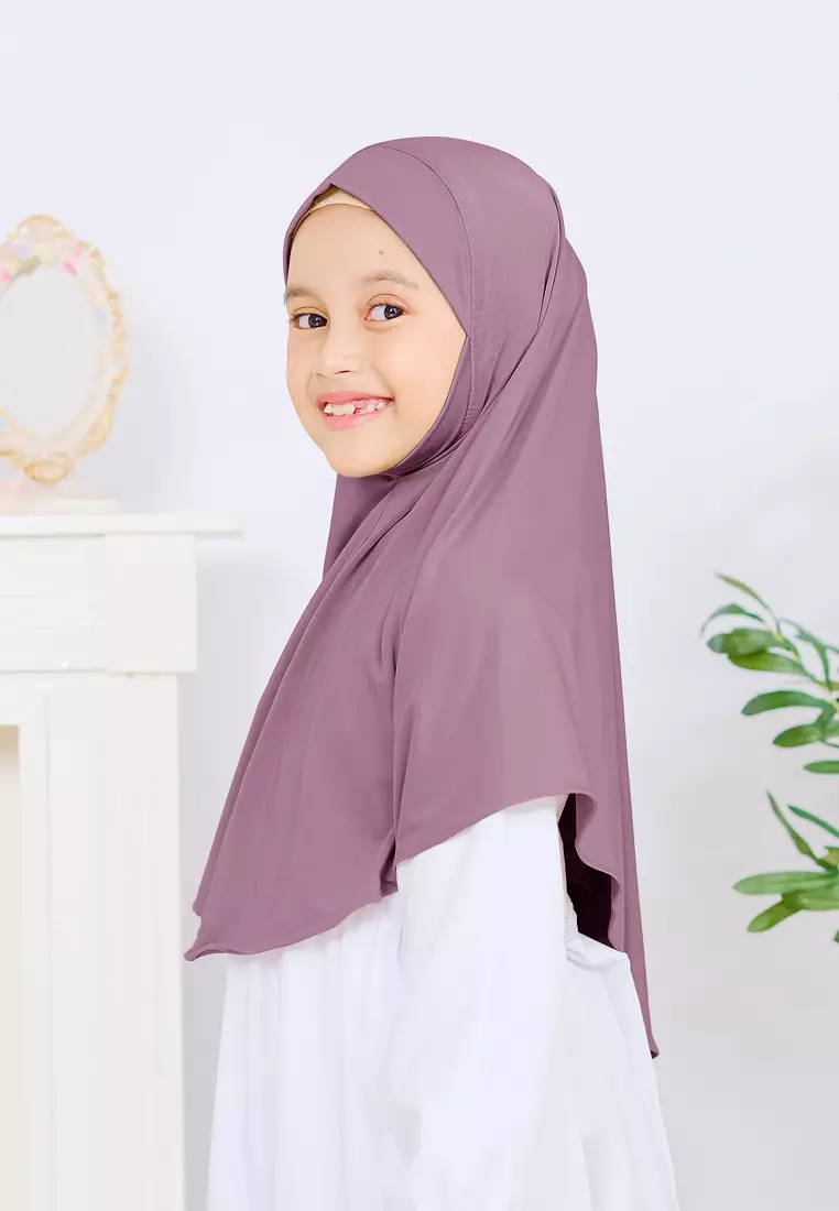 Cotton Bee - Jennaira Bergo Dagu | Hijab Instan Anak Non Pad - S