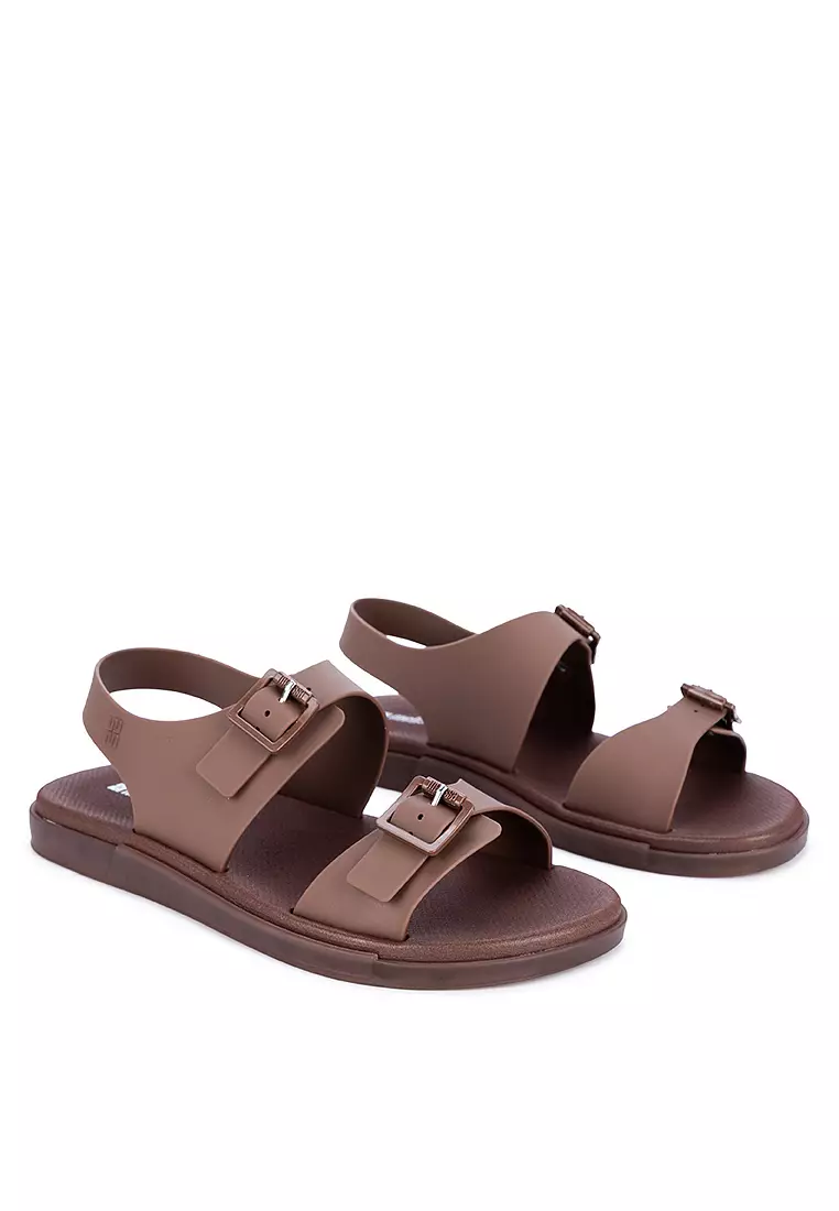 Walk Sandal Ad