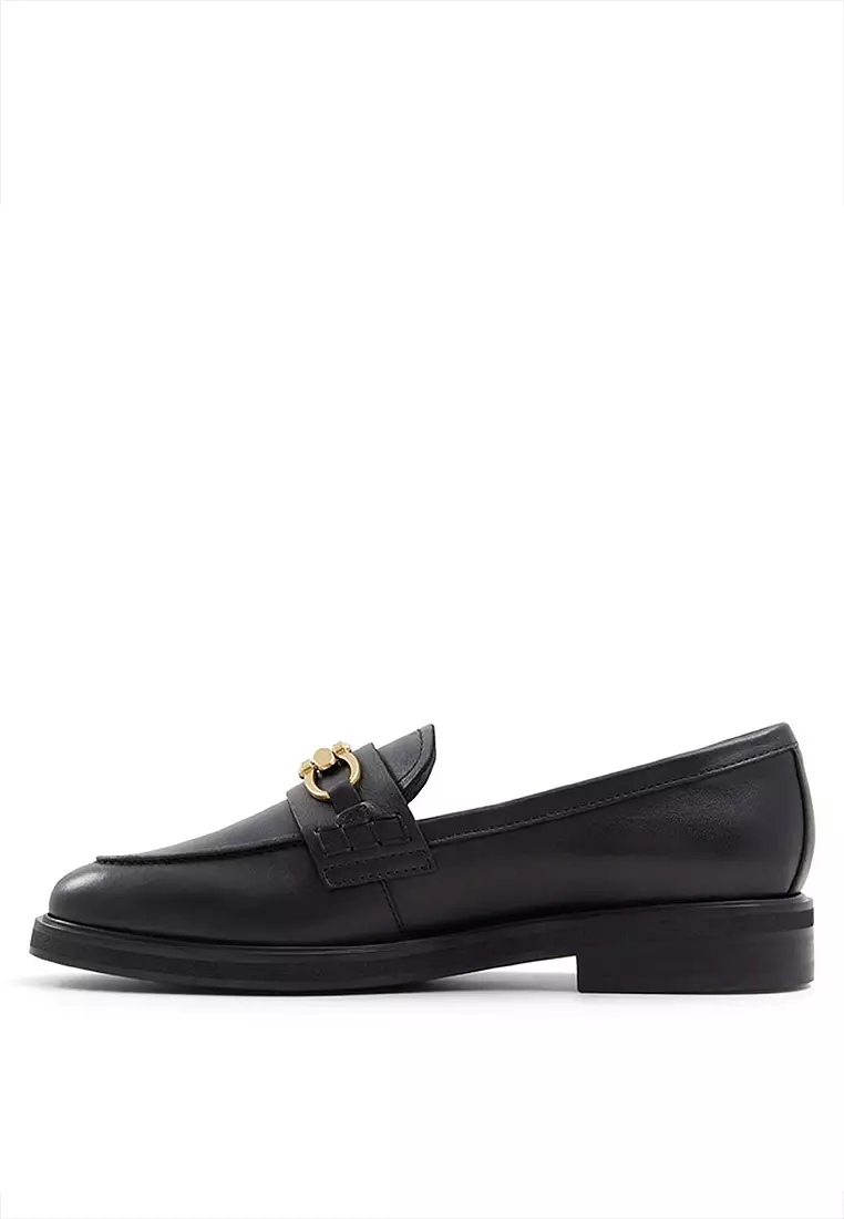 Bissom Loafers