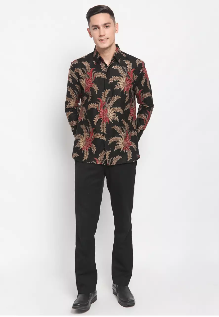 Kanwa Maron Kemeja Batik Pria Premium Slimfit Modern Lengan Panjang