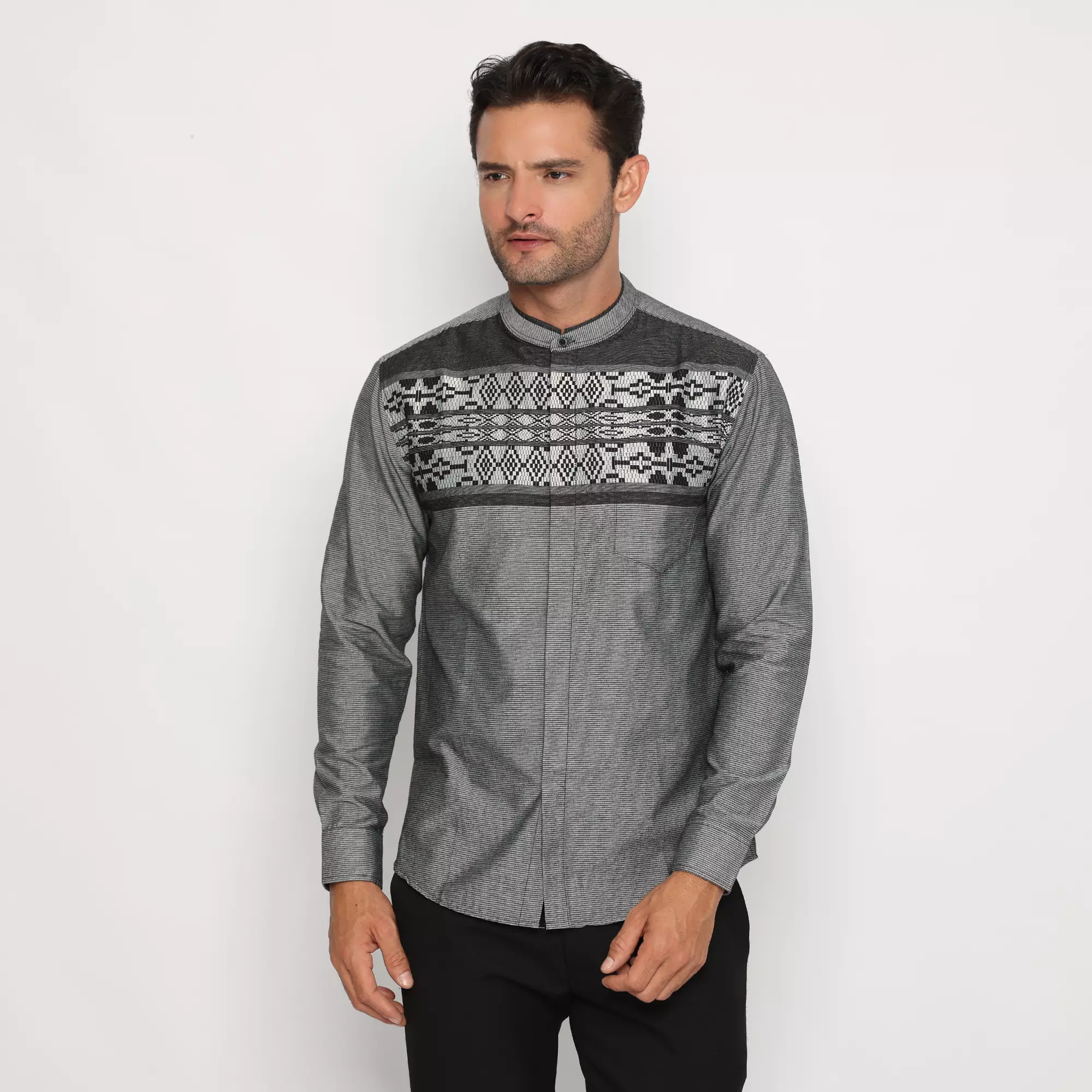 Platini Kemeja Koko Pria Lengan Panjang Katun Hitam 961166