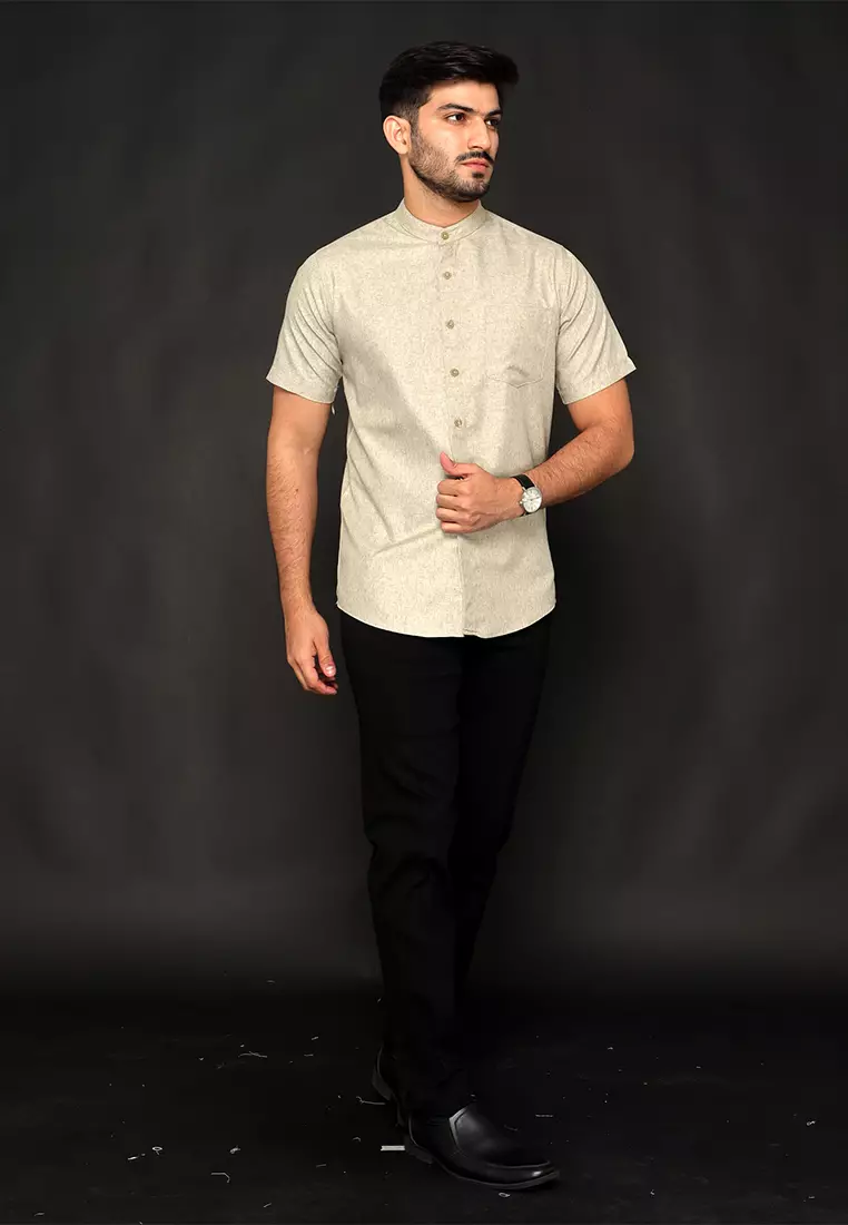 Simple Perfect x Casella Kemeja Pria Lengan Pendek Kerah Shanghai Solid Basic - 2255 MOCCA