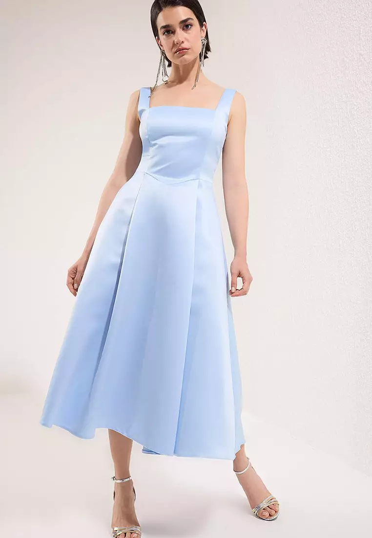 Light Blue Skirt Waist Open Woven Satin Midi Unlined Homecoming/Prom Dress