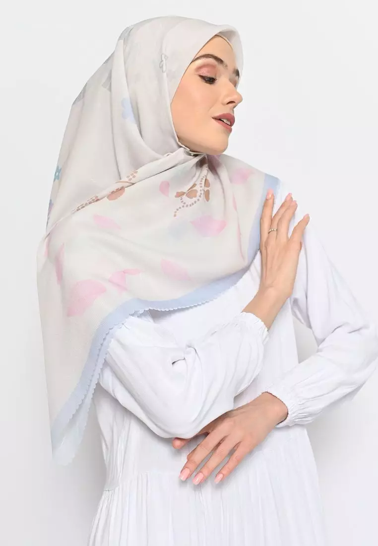 Hijab Segi Empat Creamy Lady Sara