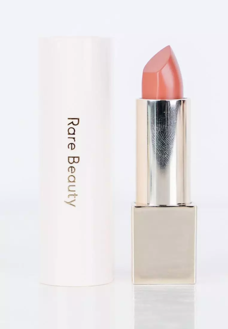 new-rare-beauty-kind-words-matte-lipsticks-natural-lighting-lip