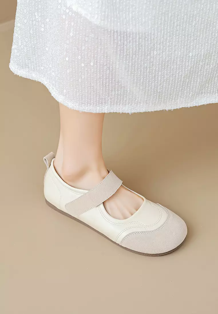 Comfortable Velcro Mary Jane Shoes WW612-2