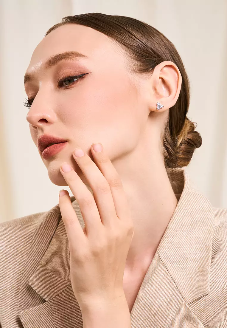 Lumi Triple Dot Stud Earrings in Silver