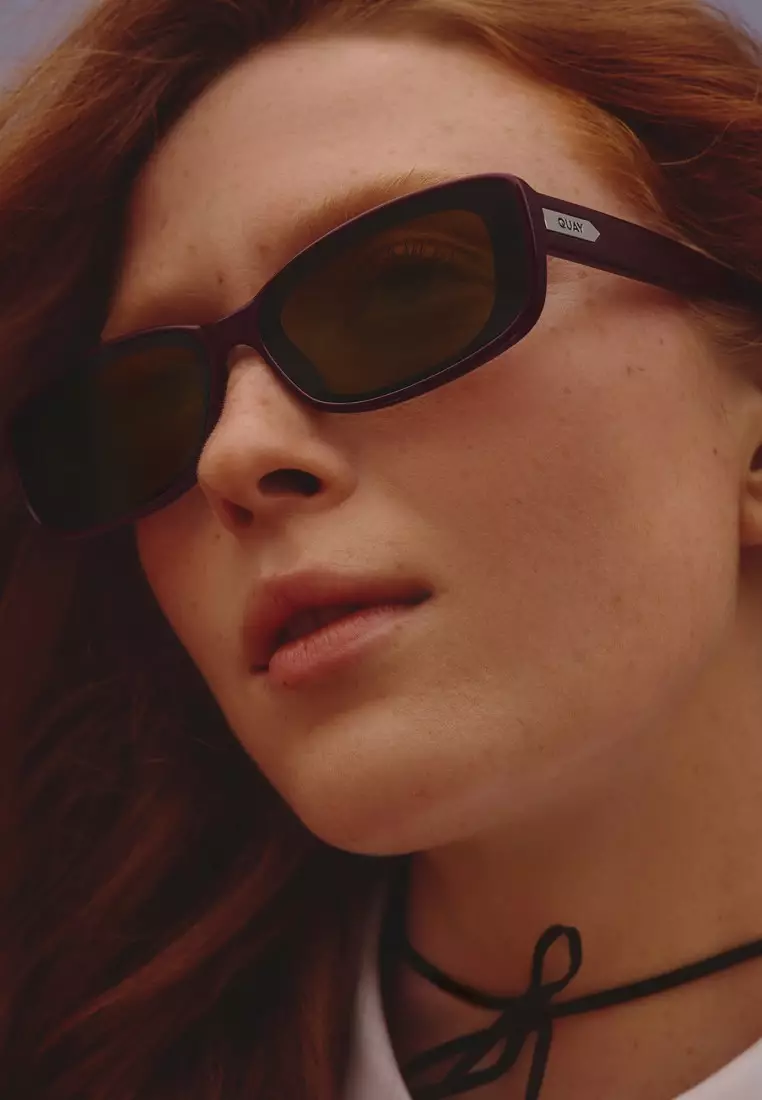 QUAY Vibe Check Sunglasses - Plum/Brown