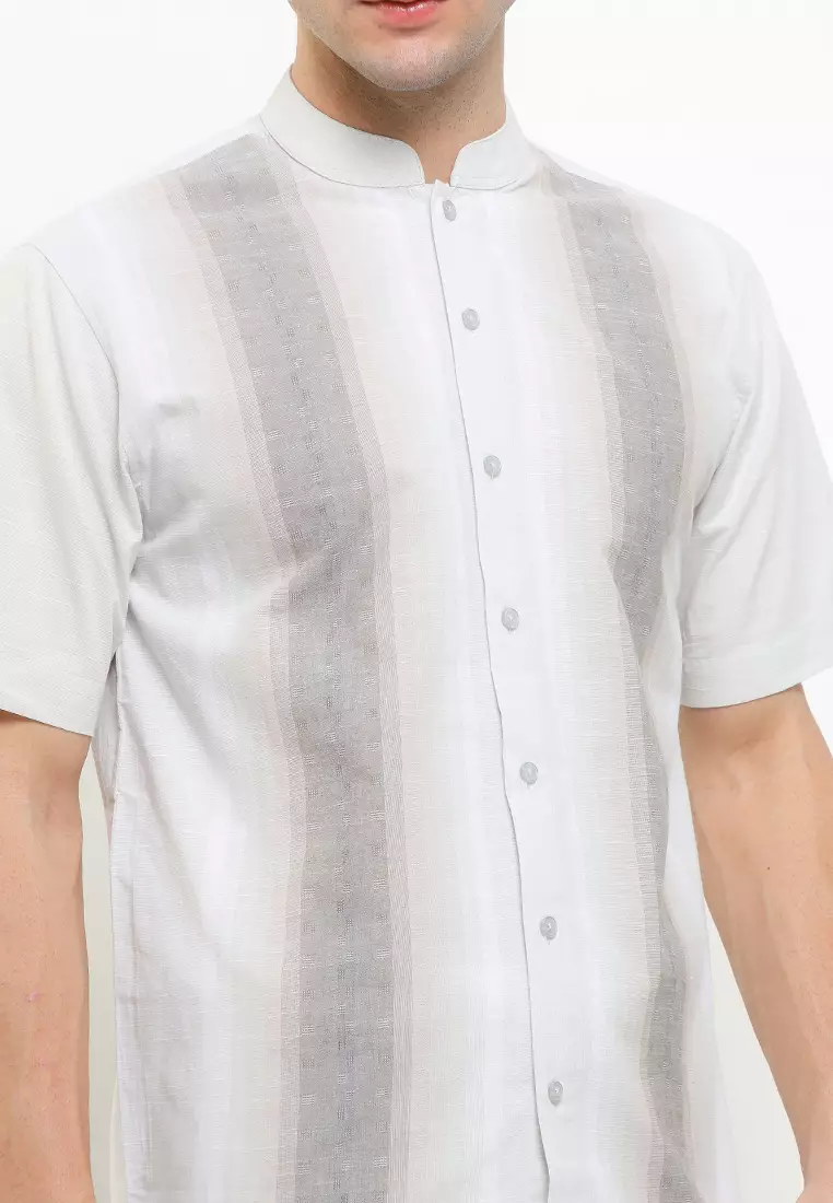 Intresse Brogue Short Baju Koko