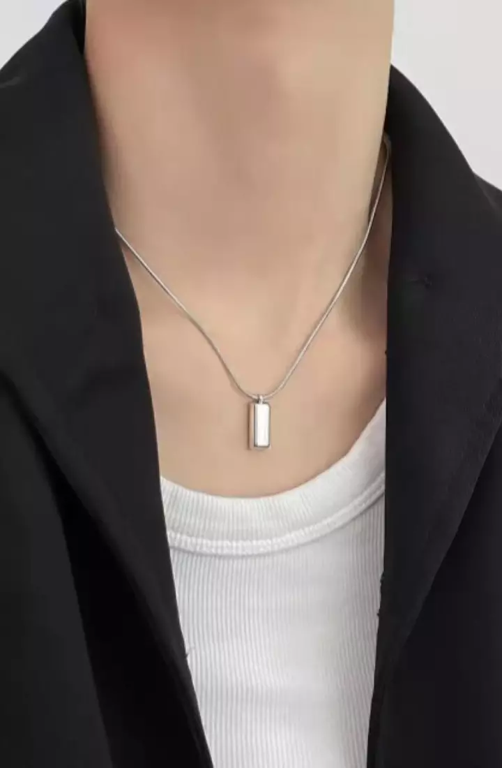 Serendipity Bar Pendant with Engravable Necklace in Silver