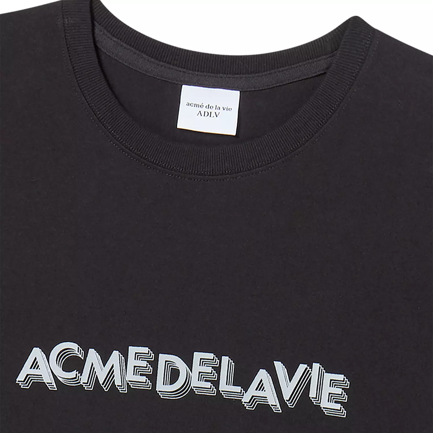 3D LOGO STANDARD SHORT SLEEVE T-SHIRT BLACK