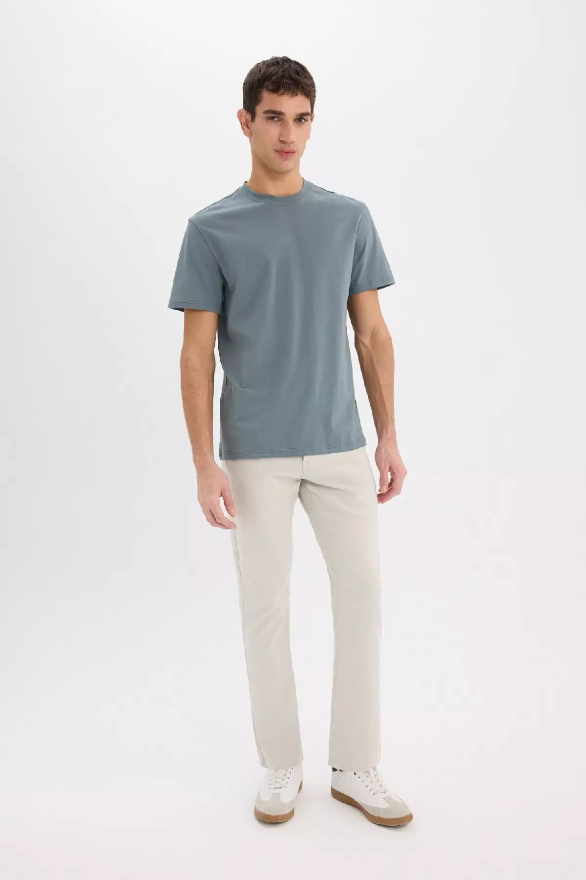 100% Cotton New Regular Fit Crew Neck Basic Plain Short Sleeve T-Shirt V7699Az25Sp