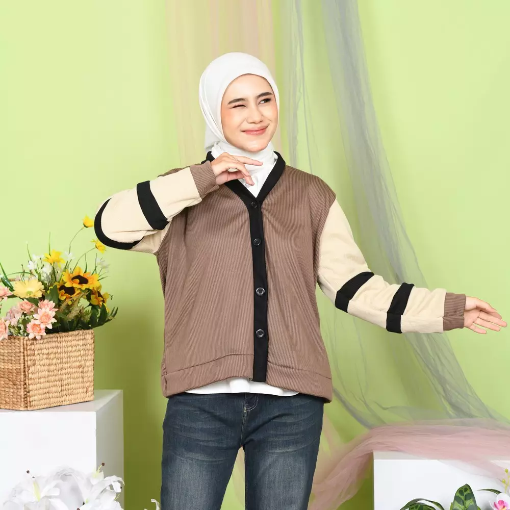 Kimo Colorblock Cardigan - Soft Mahogany M M19884 R78S4