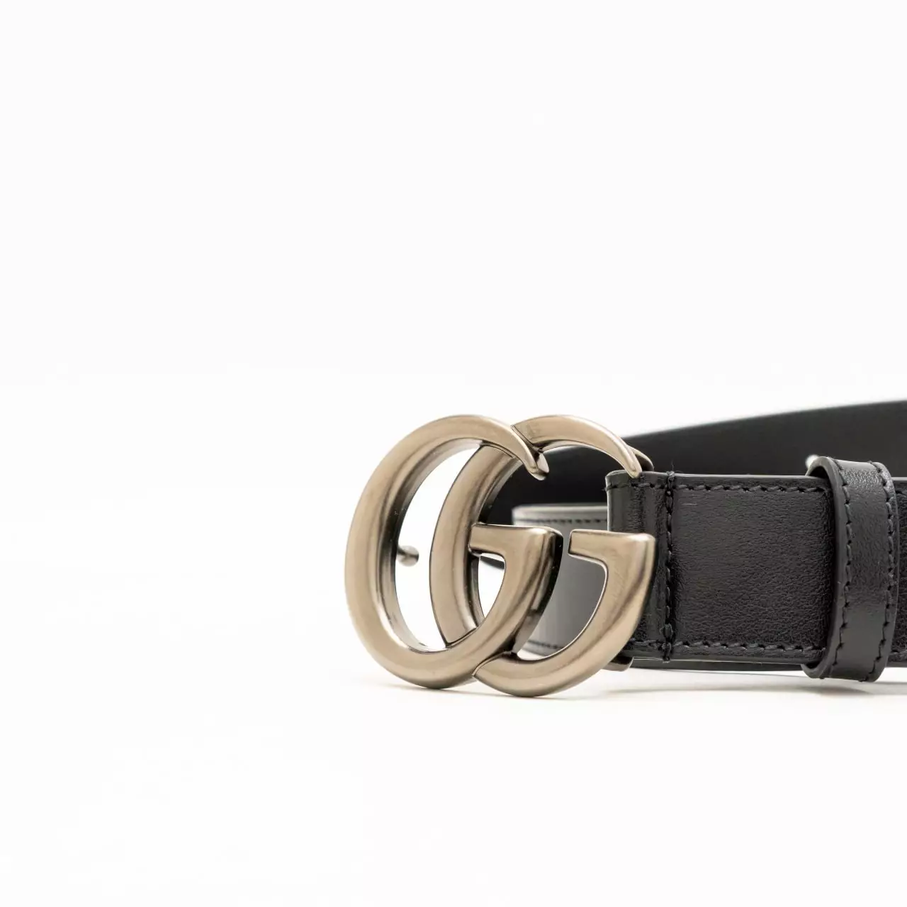 Gucci Reversible Belt Skinny Womens Gucci Belt GG Marmont