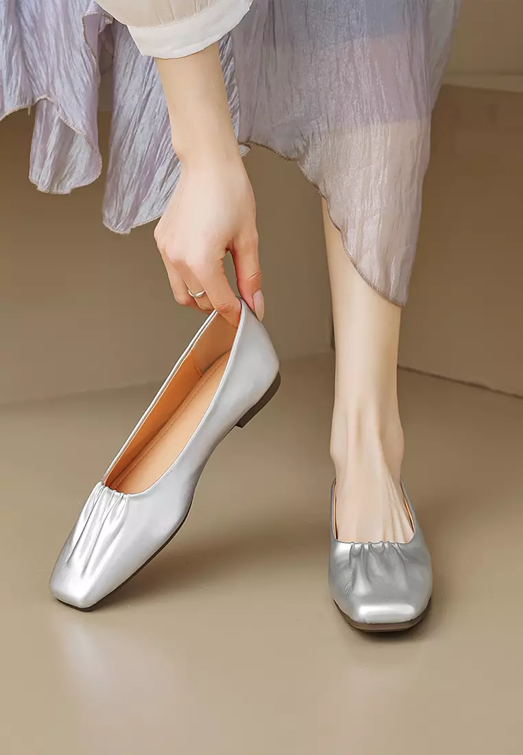 Square Toe Microfiber Leather Flat Shoes WW888-1