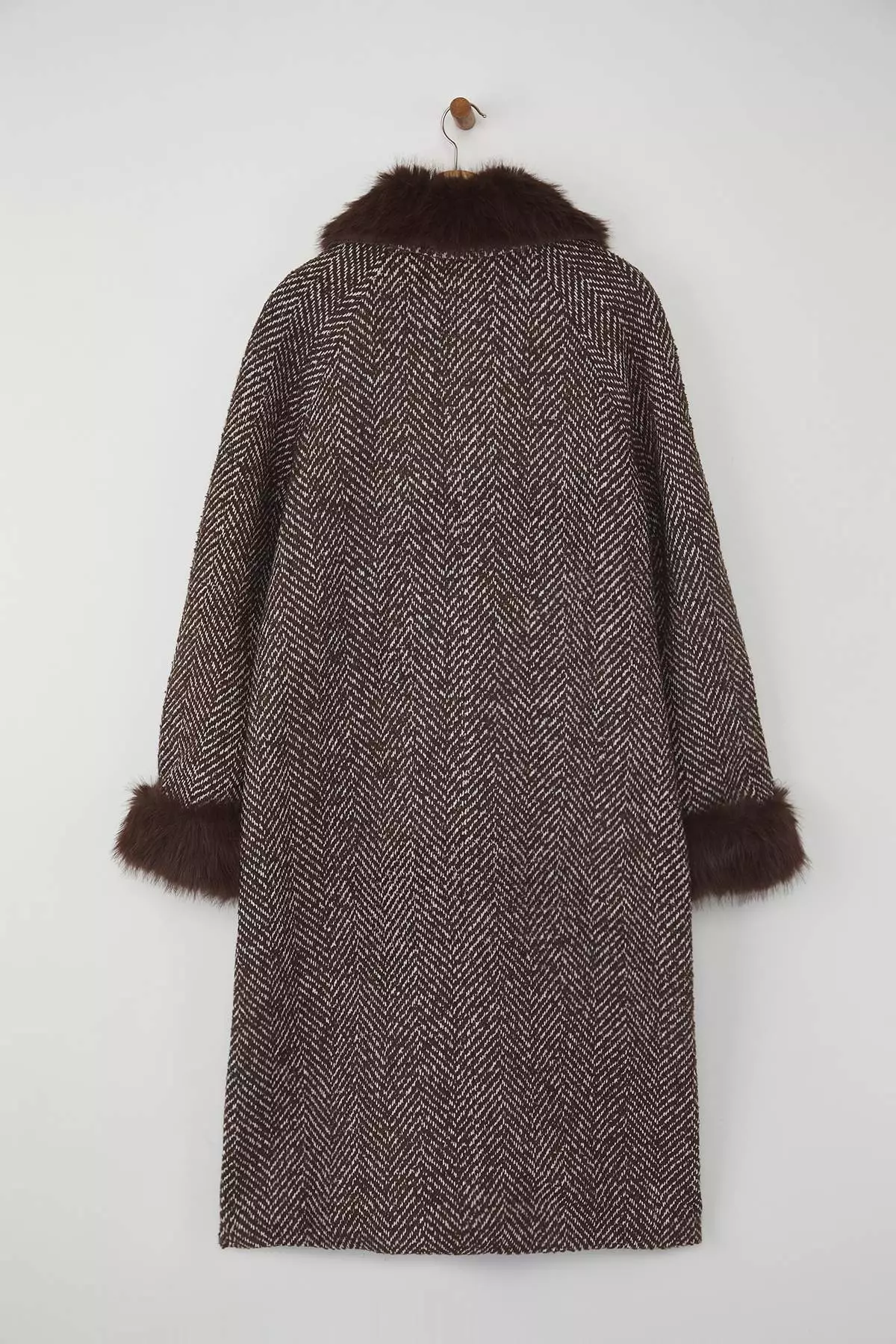 Brown Fur Detailed Herringbone Mono Closure Oversize Long Cashmere Coat