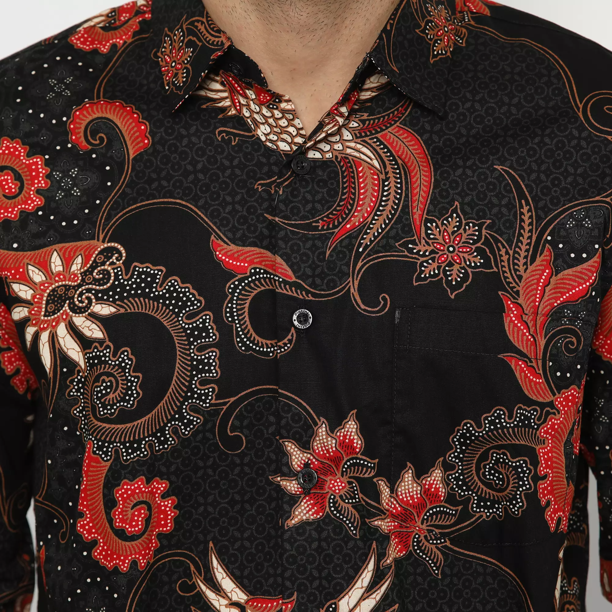 Platini Kemeja Batik Pria Lengan Panjang Hitam Merah 460562