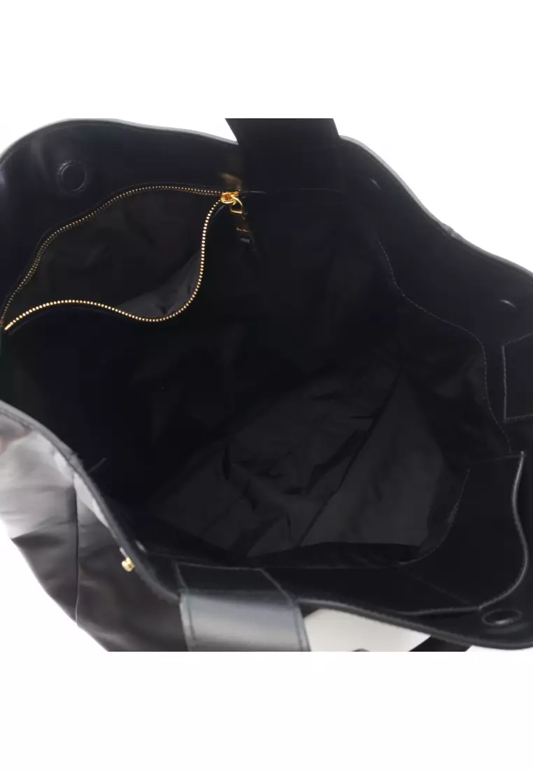 Pre-Loved MIU MIU hobo Shoulder bag tote bag leather black