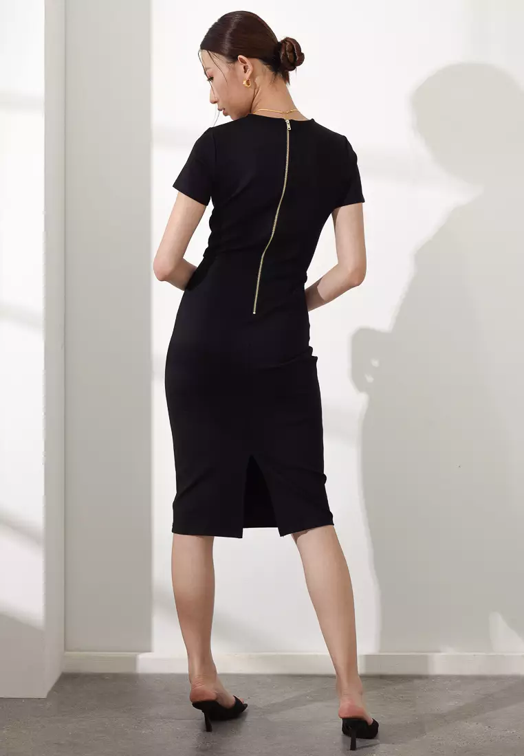 Slim-Fit Short Sleeve Dress