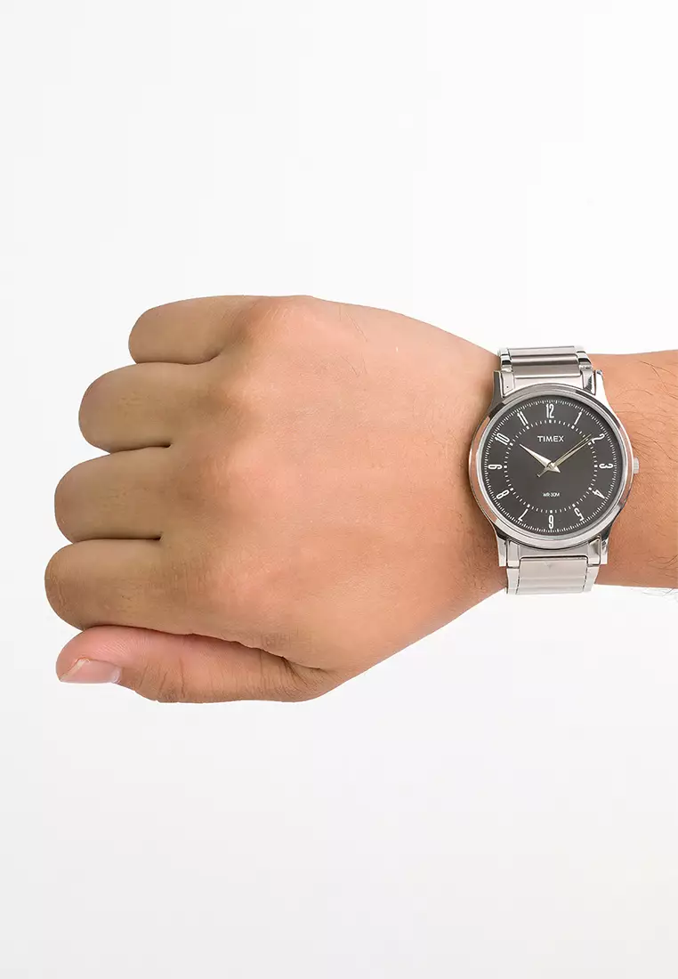 Timex R4 Series Silver Stainless Steel Mens Watch TW00R415E CLASSICS