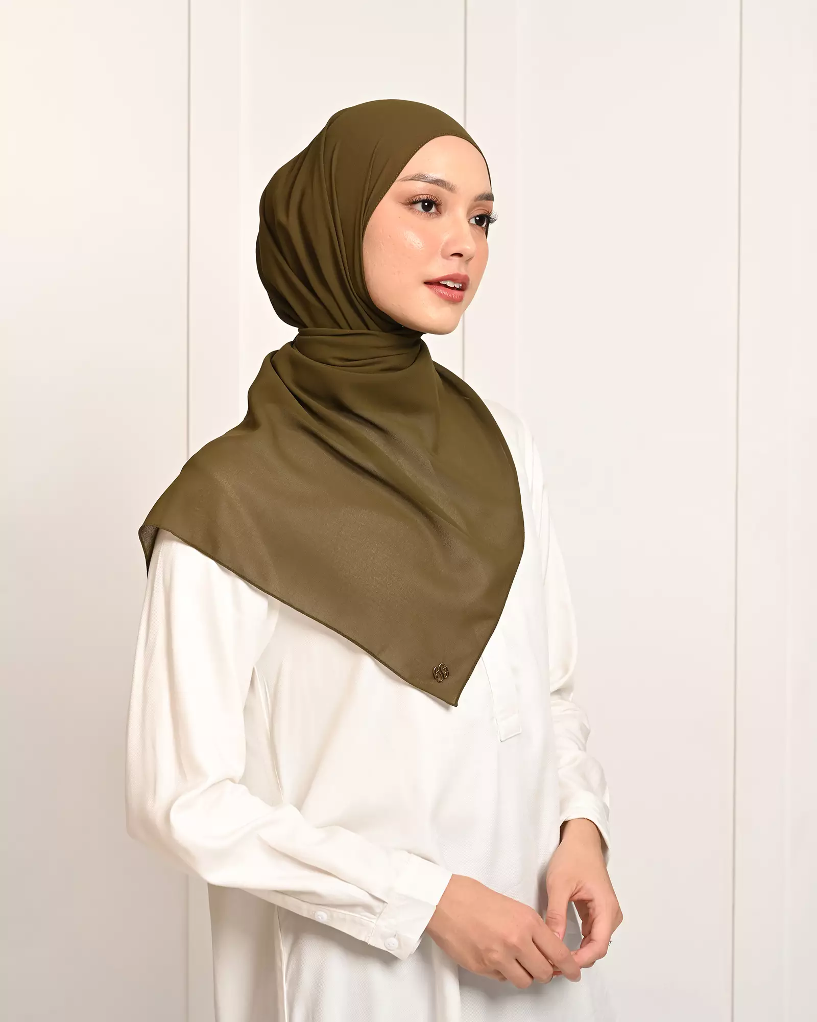 Geulis.id EVERYDAY CERUTY SHAWL (10 warna) Hijab - OLIVE
