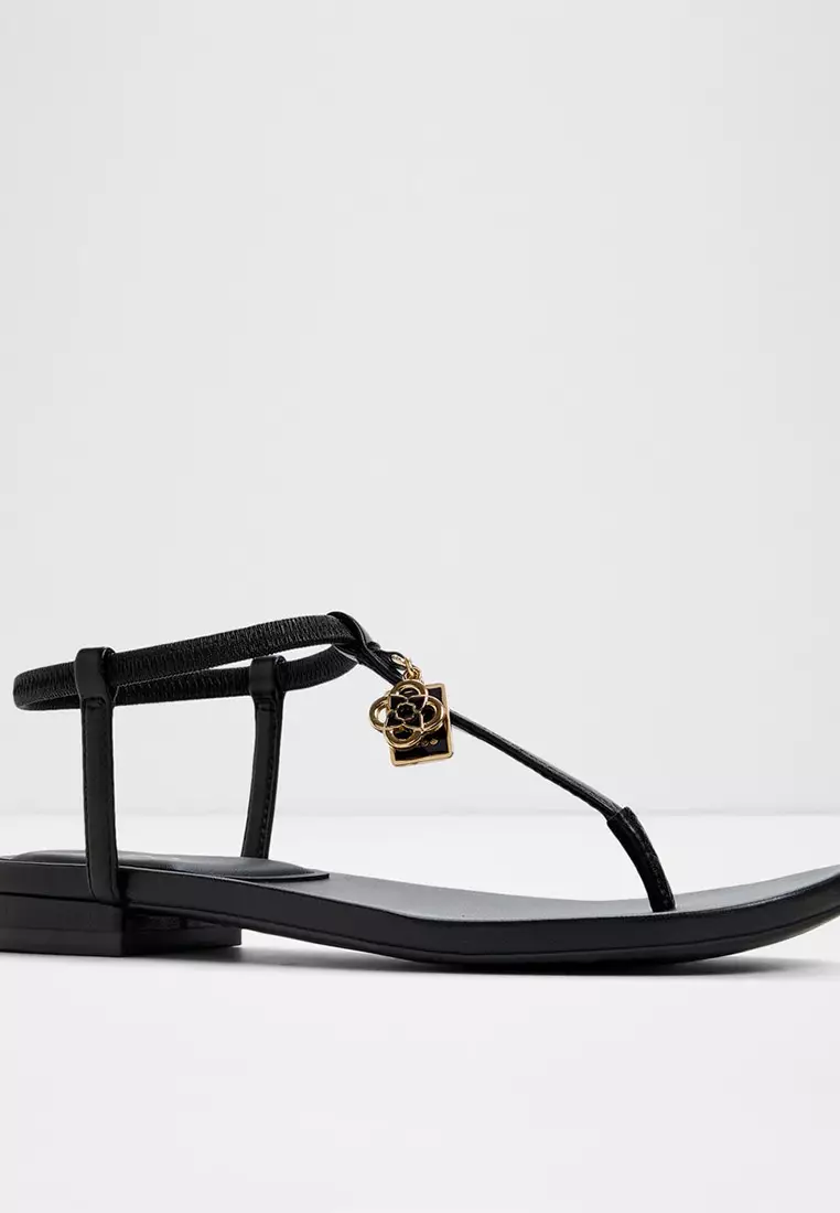 Adwelahar Flat Sandals