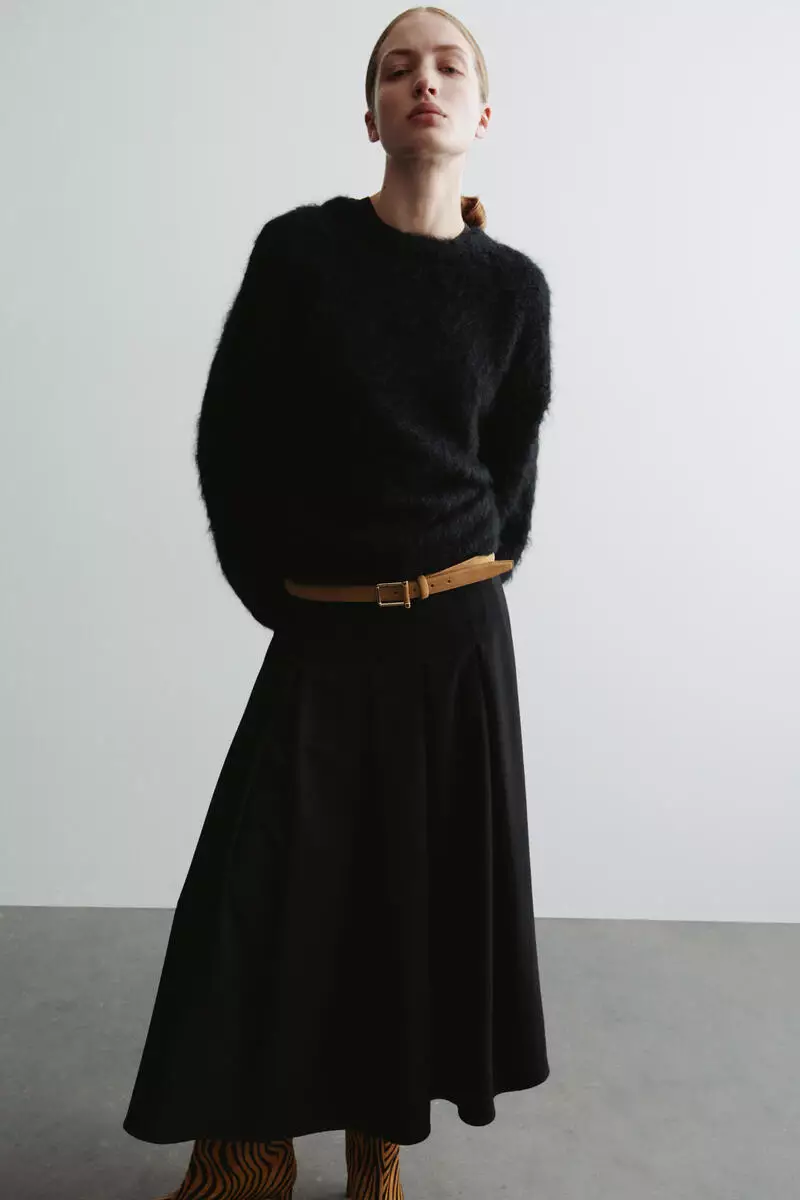 Leather belt