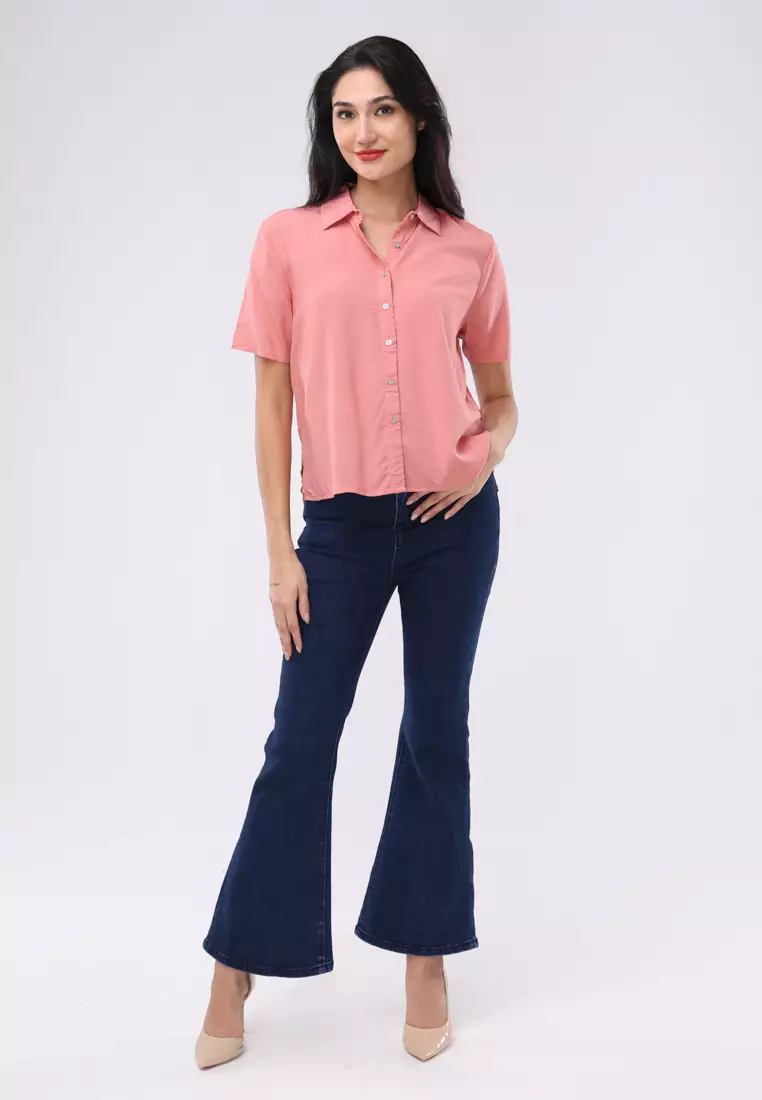 Short Sleeves W/ Collar Blouse