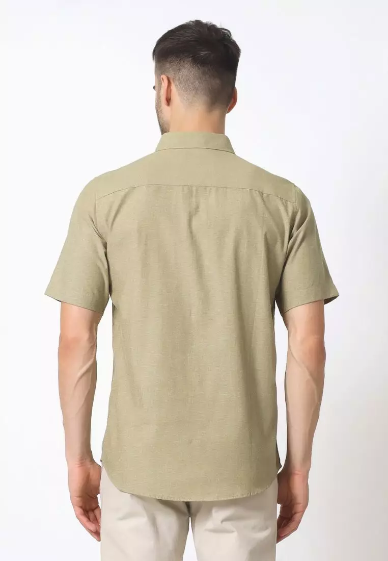 Cotton Well Ben Short Sleeve Oxford Shirt Olive Sage Green | Kemeja Pria Lengan Pendek Basic Polos Hijau