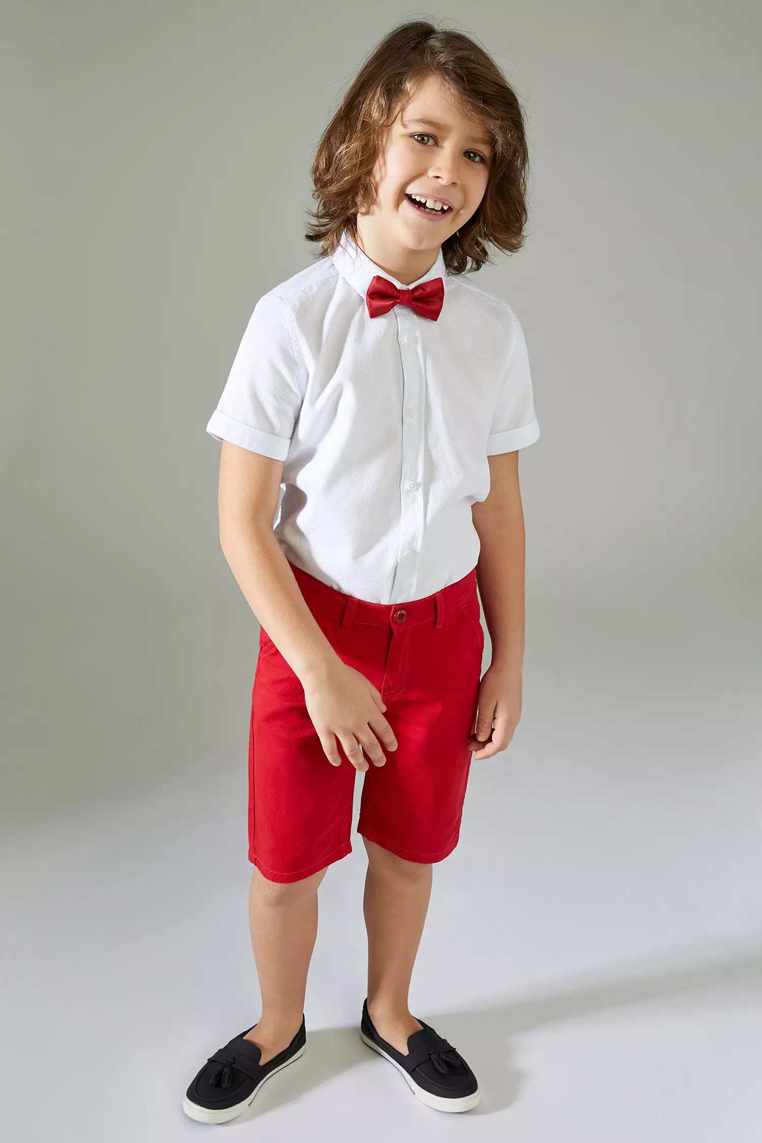 Short sleeve shirt and bow tie online