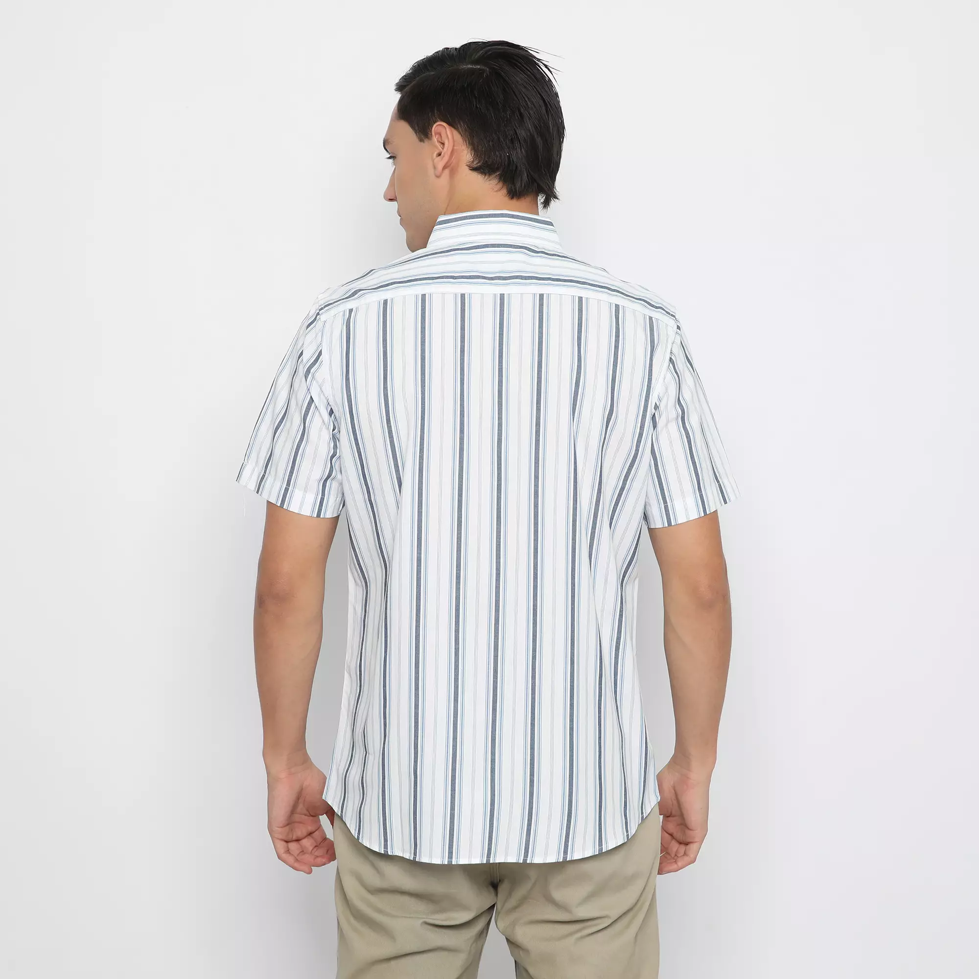 Platini Kemeja Garis Pria Lengan Pendek Katun Yarndyed Dobby 73295 Biru