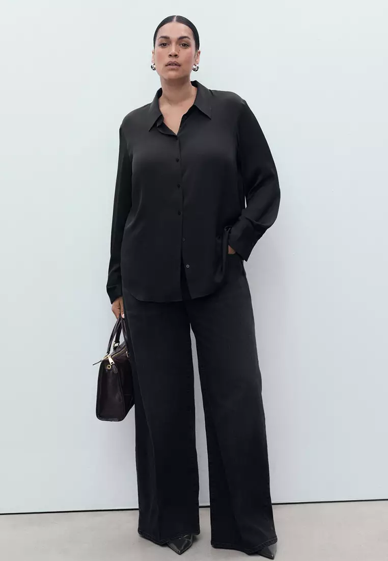 High-Waisted Wide-Leg Jeans