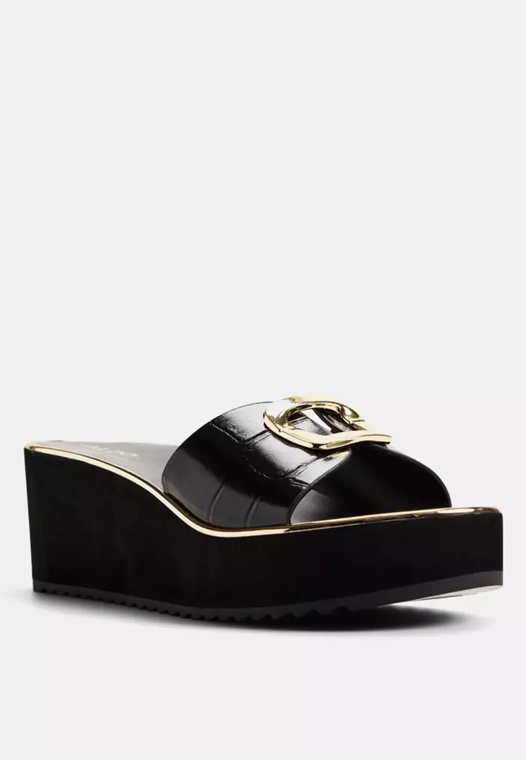Menhaden Beach Sandals