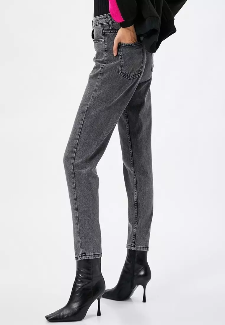 Straight High Waisted Jeans