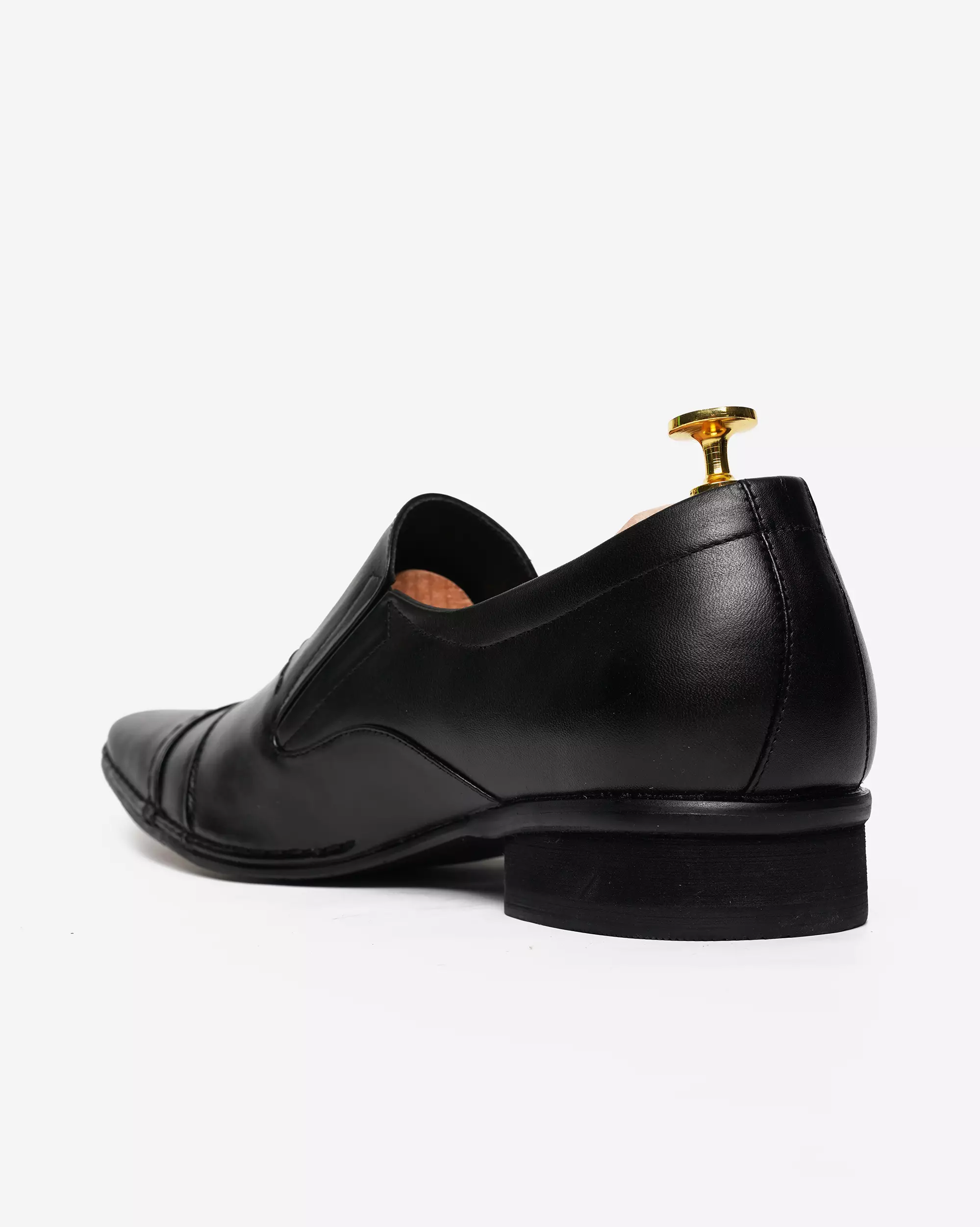 Buccheri Nicodemus Loafers Men Black