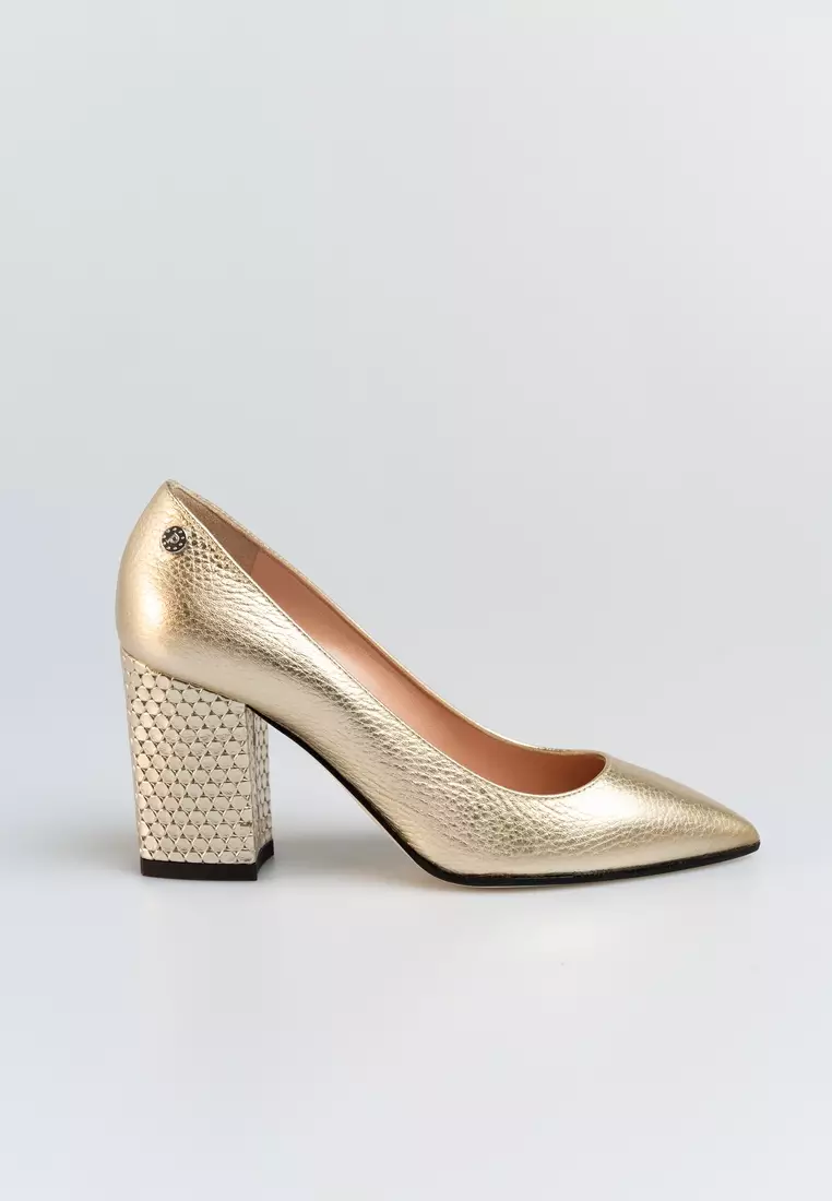 Women's gold new arrivals high heel shoes