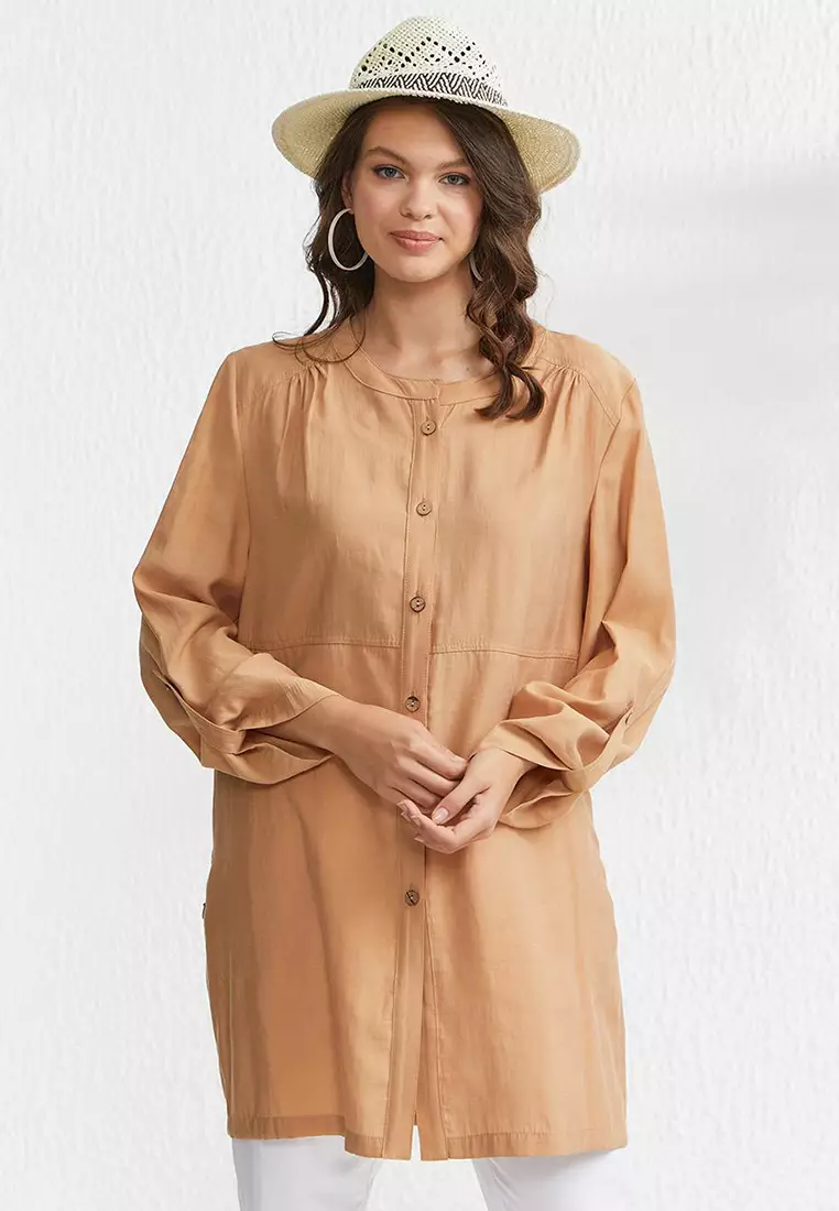 Long Tunic Cream Embroidered Sleeves