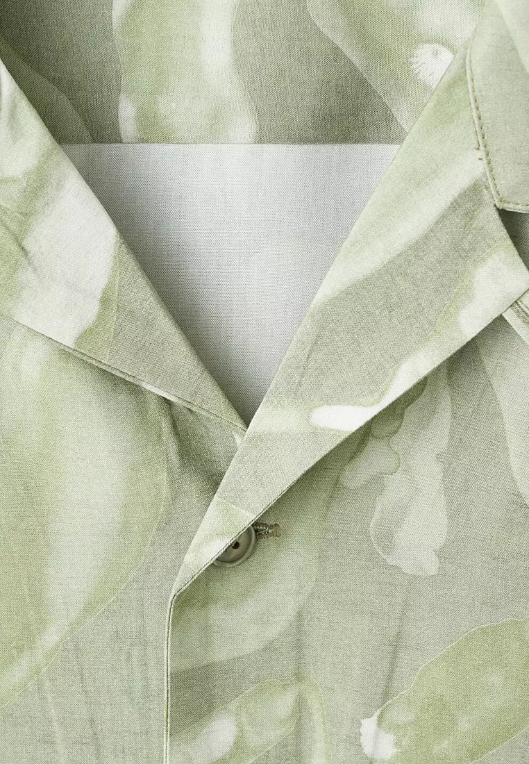 Fluid Relaxed-Fit Printed Shirt