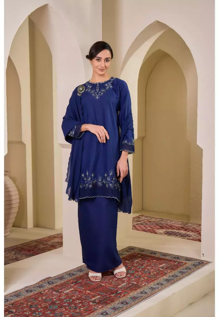 Kurung Moden Sulam Maleeka