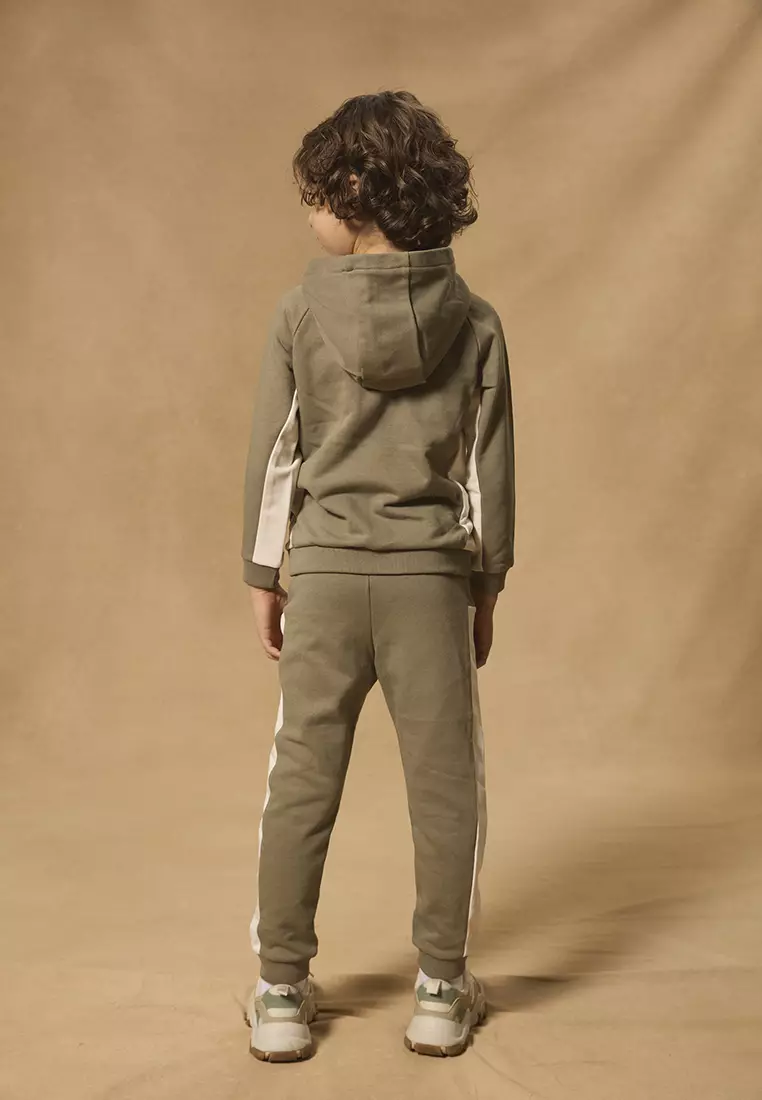 Light green JOGGING TOP / Khaki and White Hooded Vest