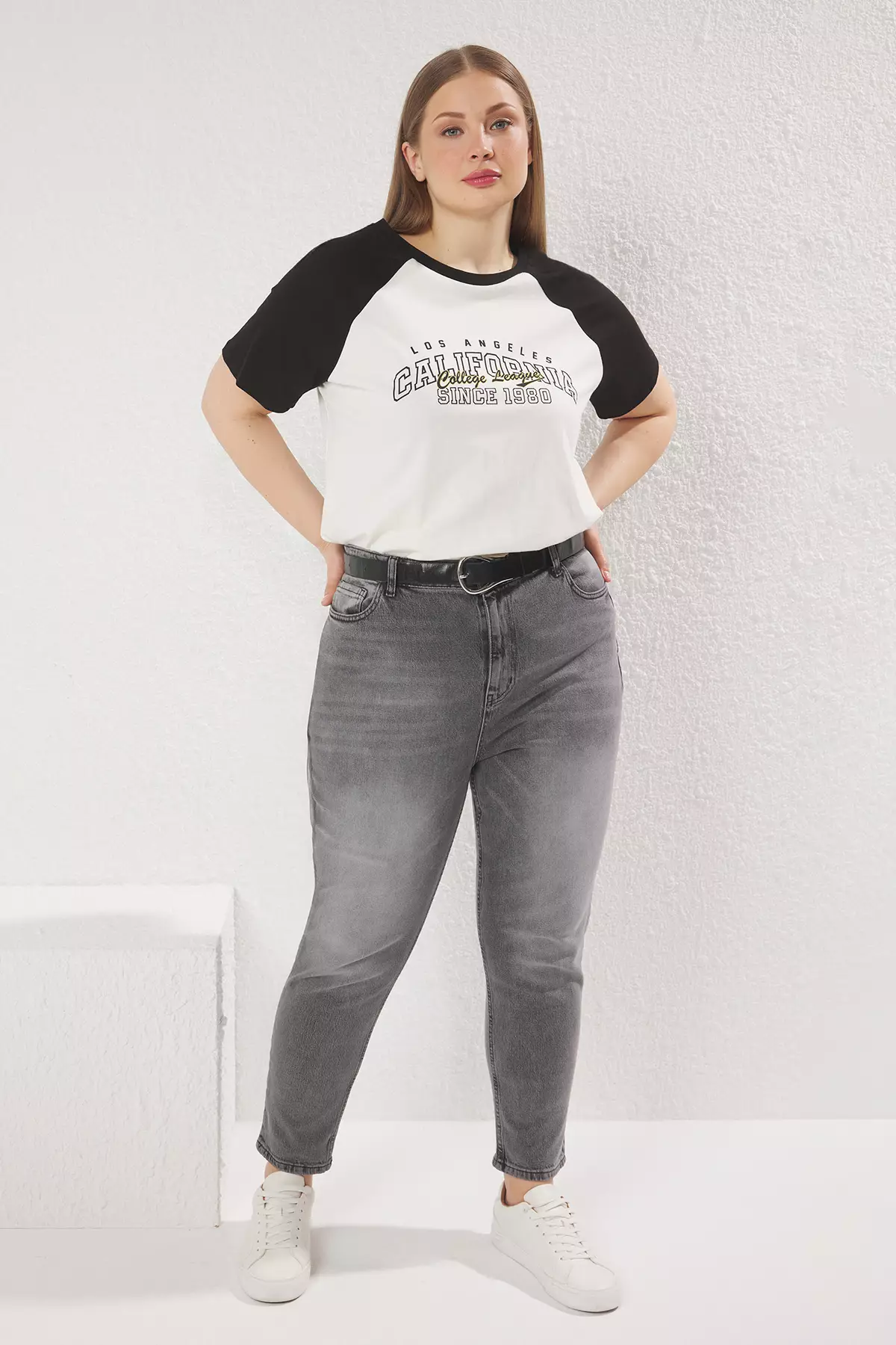 Jeans Plus Size 1980s Mom Jeans Plus Size Distressed Wash Mom Fit