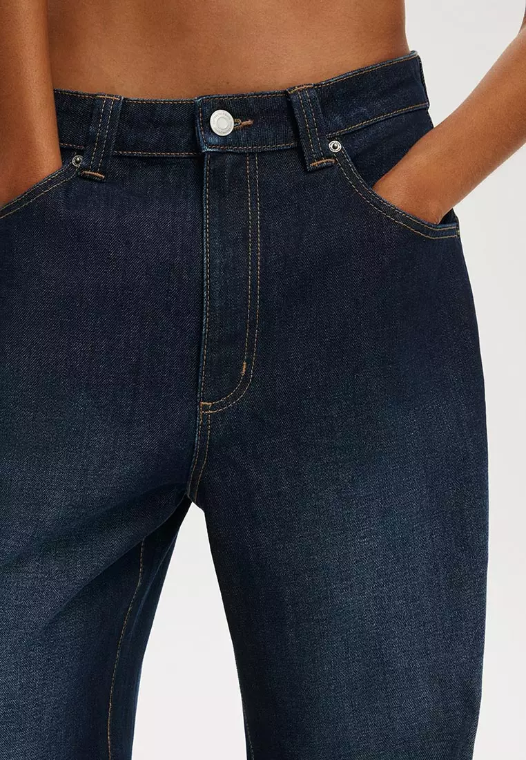 Low Super Baggy Jeans